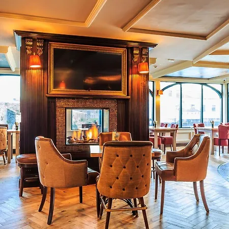 The Bridge Tavern * Wicklow